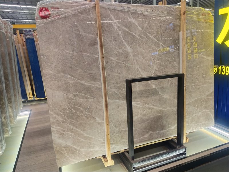 cloudy gray marble slab