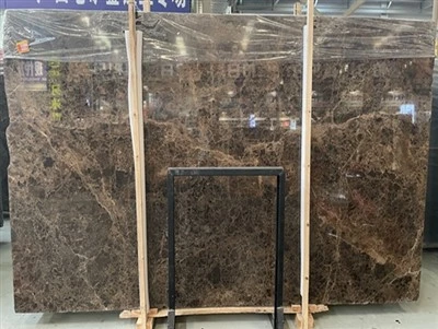 Mörkbrun Emperador Marble